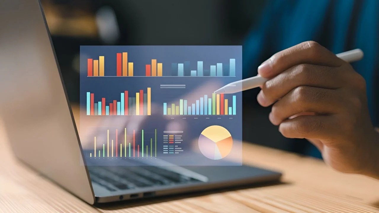 From Metrics to Milestones: Using Benchmarks to Fuel Sustainable App Growth